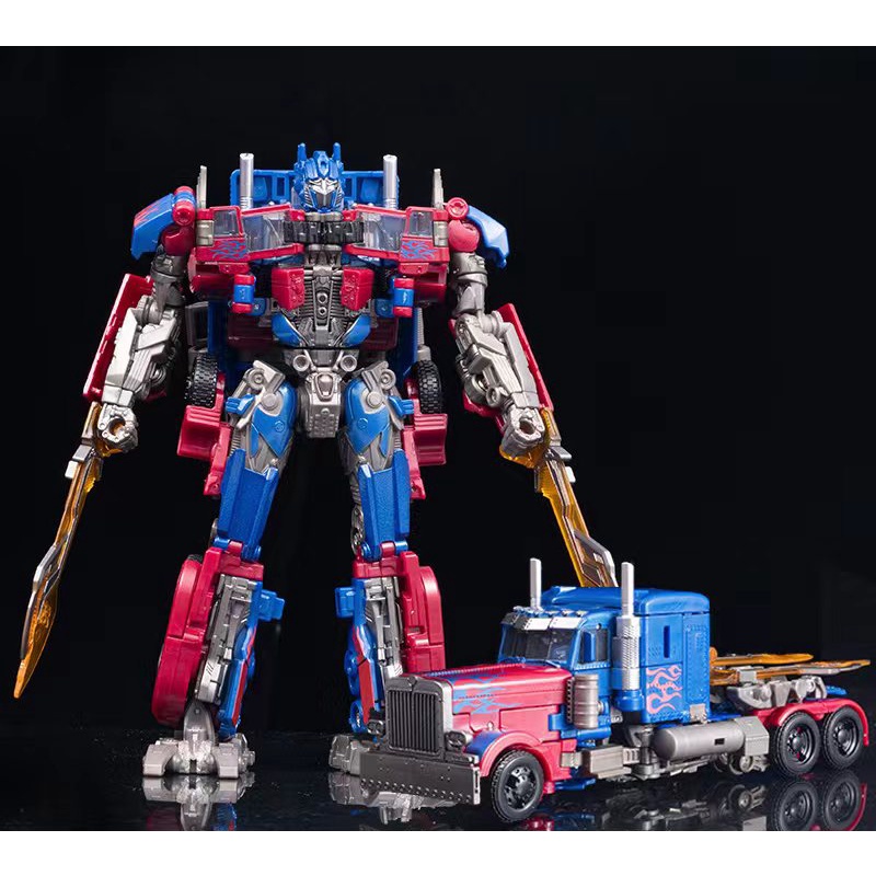 Optimus-ss05-mo-honh-robot-lap-ghep-bien-hinh-h60018-transformes (8) Mô hình Optimus Prime SS05