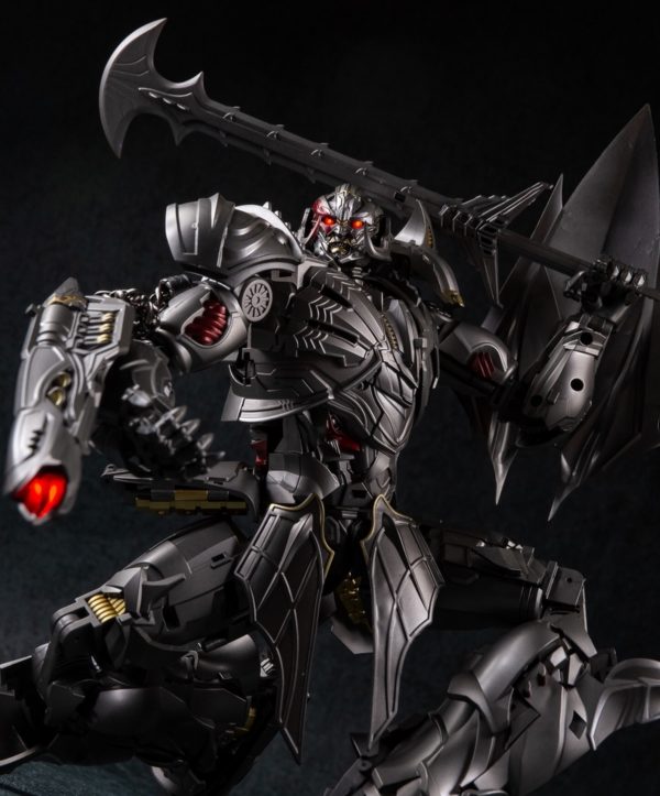megatron-ys02-mo-hinh-robot-lap-ghep-bien-hinh-transformers (7)