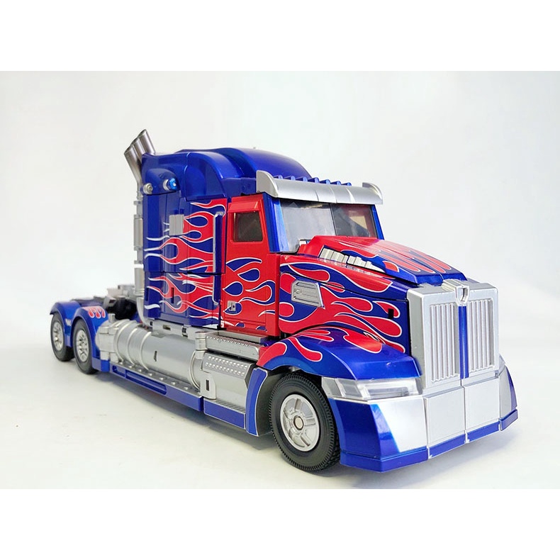 optimus-bs03-mo-himh-robot-lap-ghep-bien-hinh-do-choi-transformers (6)