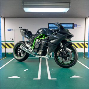 mo-hinh-do-choi-xe-phan-khoi-lon-kawasaki-ninja-h2r-112