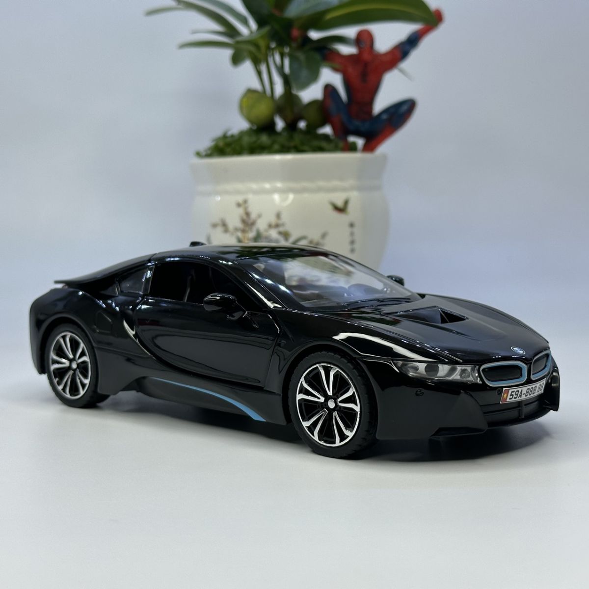 mo-hinh-xe-o-to-bmw-i8 (8)