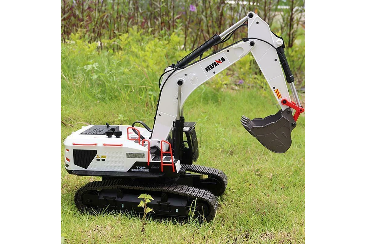 máy xúc điều khiển từ xa Hunia 1594
